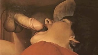 Olgun Milf'In Gizli Hayatı: Tüylü Bir Amcık Ve Retro Bir Casus Macerası