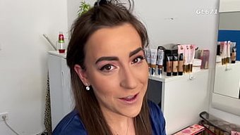Anna De Ville, Kaira Love, Manea Valentina Ve Diğerleri Sıvazlama Orgisinde
